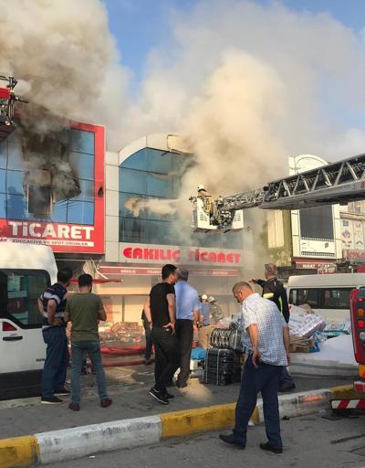 Son dakika... İstanbulda korkutan yangın