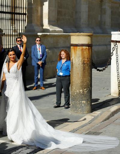 Dünya bu düğünü konuşuyor Sergio Ramos Pilar Rubio ile evlendi