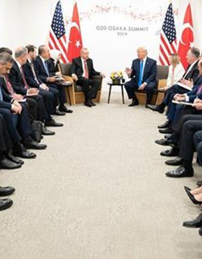 Erdoğan-Trump görüşmesinde Türk heyeti not defteri kullandı’’