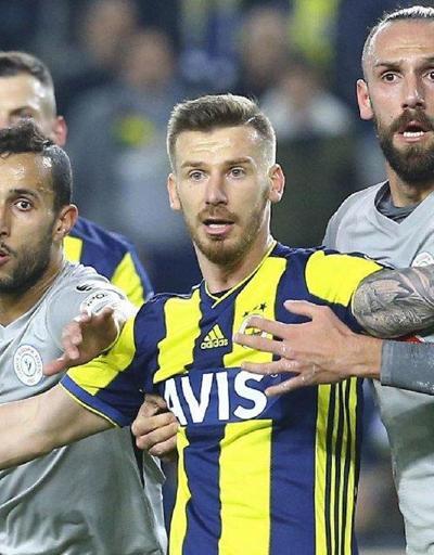 Fenerbahçe Vedat Muriç transferini bitirdi