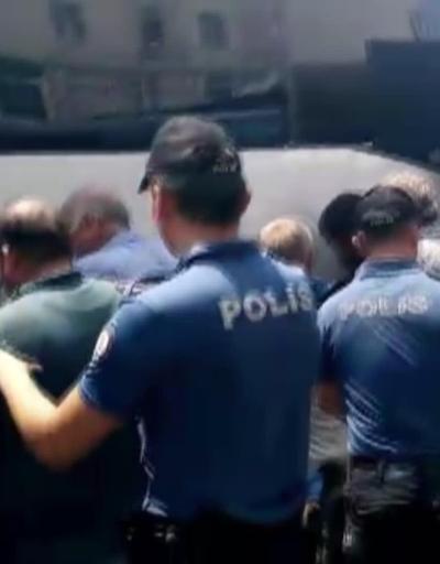 Mersinde horoz dövüşçülerine polis baskını: 55 kişiye ceza