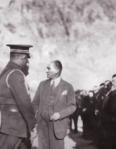 İlk kazmayı Atatürkün vurduğu yenilenen demiryolu hattı açılıyor