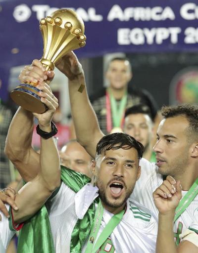 Cezayirde ikinci şampiyonluk sevinci