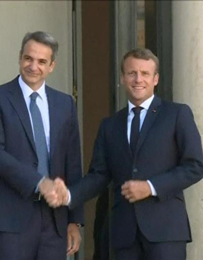 Macron ve Miçotakis Fransada görüştü