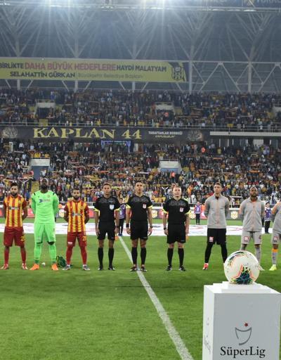 Galatasarayda 227 milyonluk kulübe