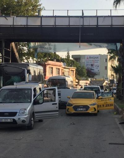 Son dakika Adana Yüreğirde polis servisine bombalı saldırı