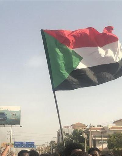 Sudanda OHAL 3 ay uzatıldı