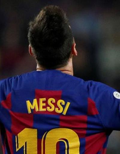 Messi 50. frikik golünü attı