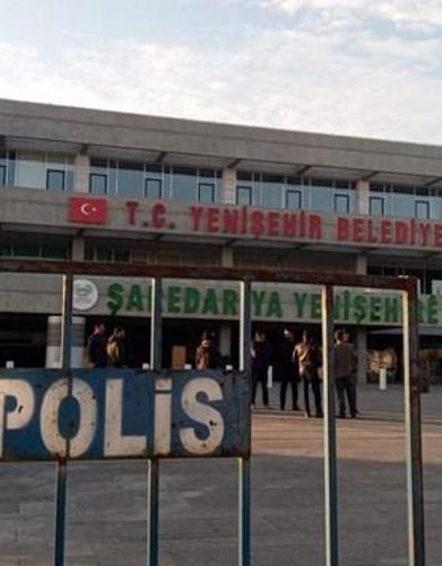Son dakika... HDPli 4 belediye başkanı görevden alındı