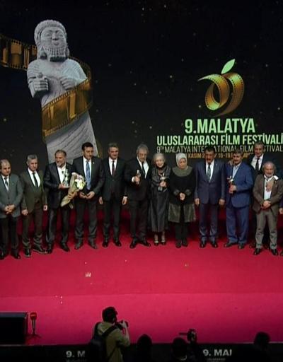 9. Malatya Film Festivali Kırmızı Halı ve Açılış Töreni CNN TÜRKte ekrana geldi