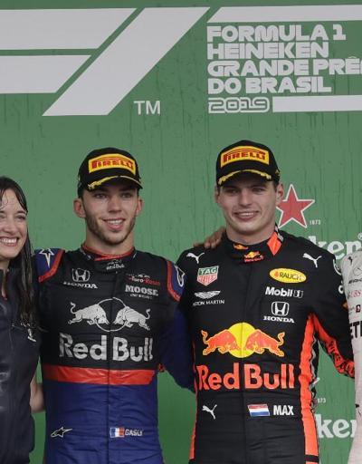 Brezilyada yarışı kazanan Max Verstappen