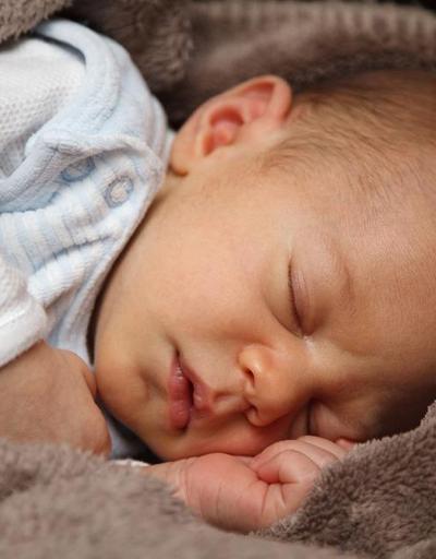 Bebeklerde tıkalı burun başka hastalıklara da sebep olabiliyor