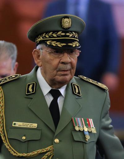 Cezayir Genelkurmay Başkanı hayatını kaybetti