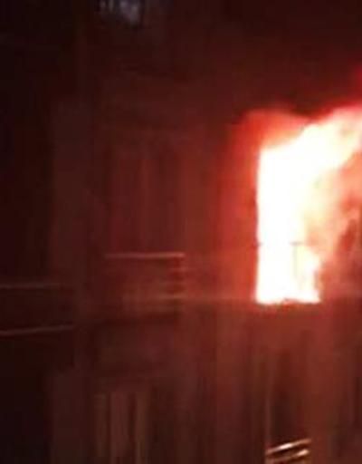 Facia şans eseri önlendi İstanbulda 5 katlı binada yangın