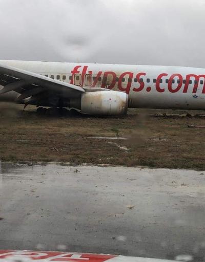 Pistten çıkan uçaktaki yolcuların tahliyesi amatör kameraya yansıdı