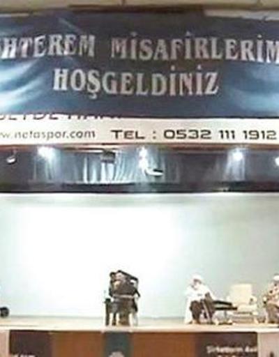 MEBden, İzmirde Atatürk posterinin üzerinin kapatılmasına soruşturma