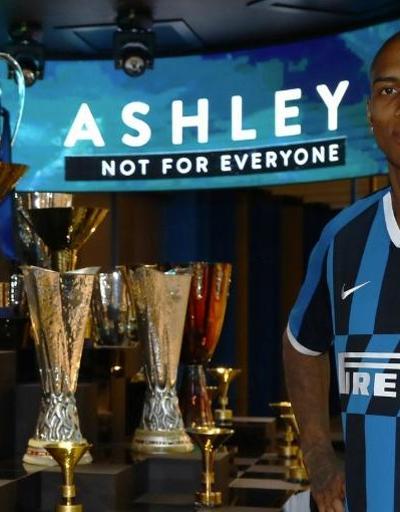 Inter Ashley Youngı açıkladı