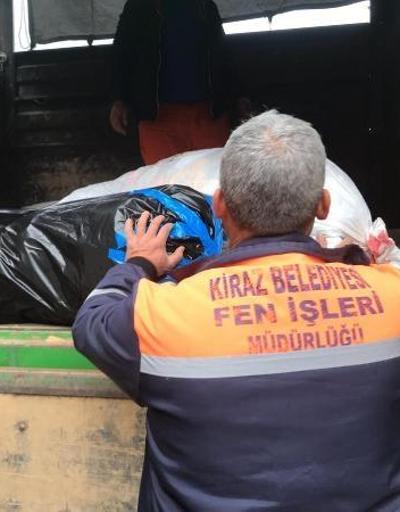 Kiraz Belediyesinin yardım TIRı Elazığa gönderildi