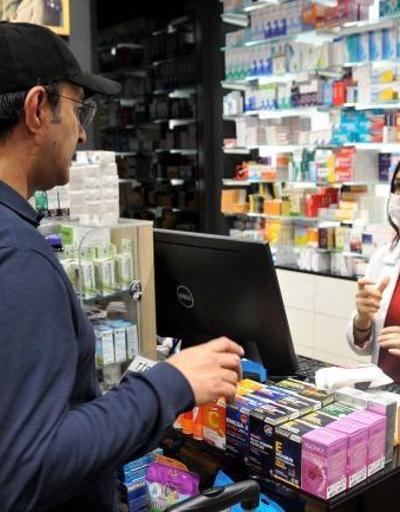 Koronavirüs salgını İstanbul Havalimanında maske satışlarını arttırdı