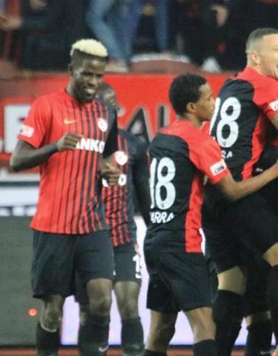 Sivasspor Gaziantepte 5 golle dağıldı