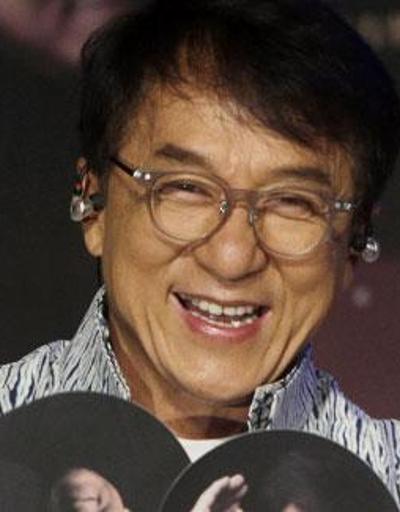 Jackie Chanden koronavirüs hamlesi