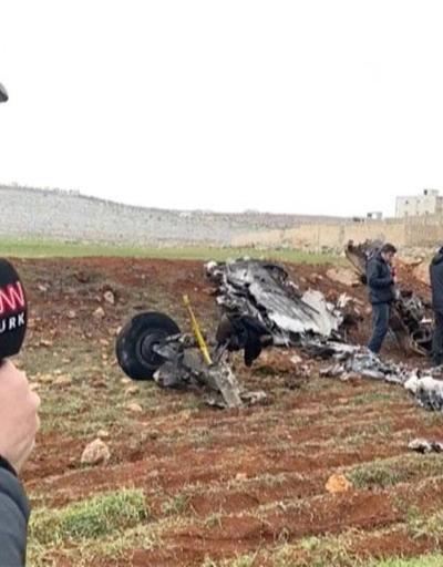 CNN TÜRK ekibi düşürülen rejim helikopterinin enkazını görüntüledi