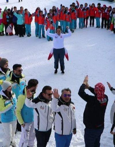 Kahraman kayakçı Türkiyeye döndü