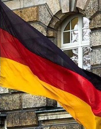 Almanyada camiye ırkçı saldırı