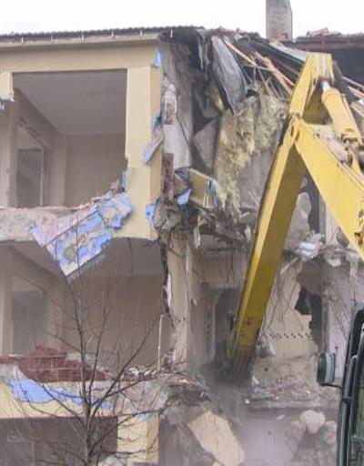 İstanbuldaki riskli binaların yıkımı