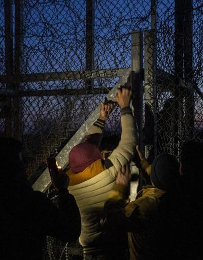 Son dakika Sınıra mülteci akını Yunanistanda son durum ne