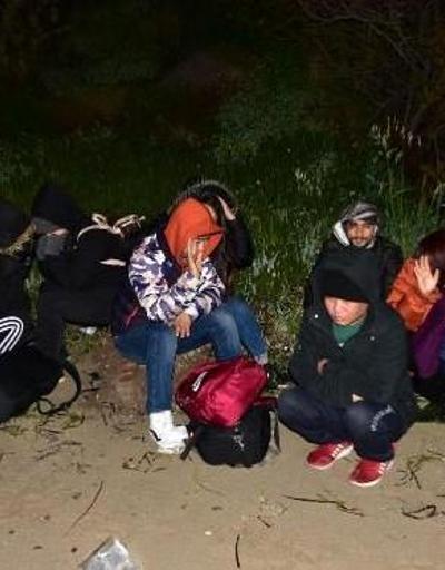 40 göçmen lastik botla Kosa geçti