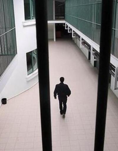 İnfaz düzenlemesine geçici madde: Açık cezaevlerinde kalan 70 bin mahkuma evde korona izni