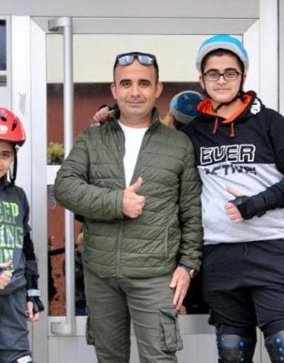 Türkiyeyi gülümseten paten görüntülerindeki baba ve oğulları konuştu