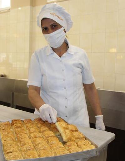 Karadeniz Bölgesinin börek görünümlü tatlısı: Laz böreği