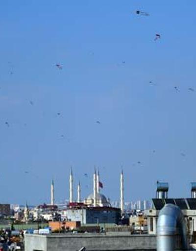 Adanada uçurtma uçurmak yasaklandı