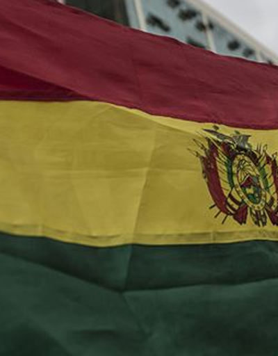 Bolivyada askeri uçak düştü: Çok sayıda ölü var