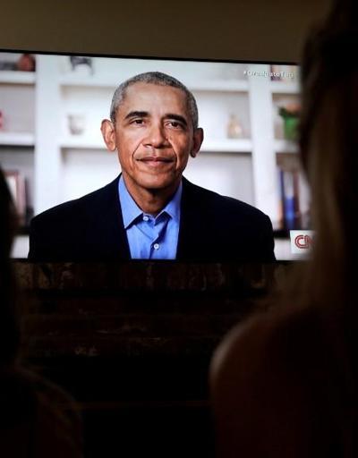 ABD Eski Başkanı Obamadan koronavirüs tepkisi: Görevdeymiş gibi davranmıyor bile