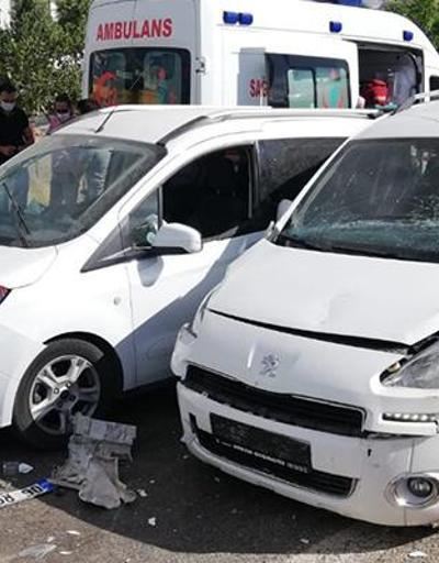Siirtte HDP konvoyunda trafik kazası: 6 yaralı