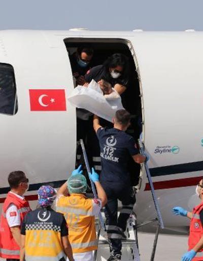 Son dakika... Londrada operasyonla ayrılan siyam ikizleri Türkiyede
