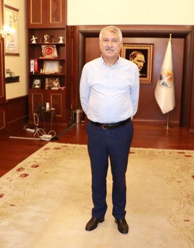 Adana Büyükşehir Belediyesine icra şoku: Başkanlık makamındaki eşyalara el konuldu