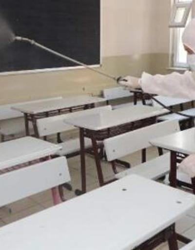 Okullar açılacak mı Okullar ne zaman açılıyor Bakan’dan net açıklama