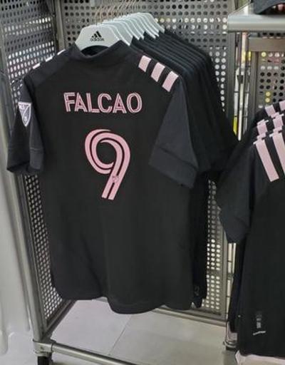 Falcao Galatasaraydan ayrılıyor