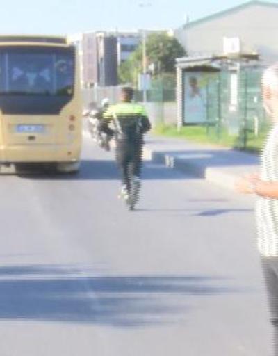 Fazla yolcu taşıyan minibüs şoförü polisten kaçtı  | Video