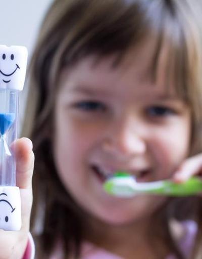 Çocuklarda diş çürüğünün 4 nedeni: Diş çürüğü nasıl geçer Tedavisi nedir