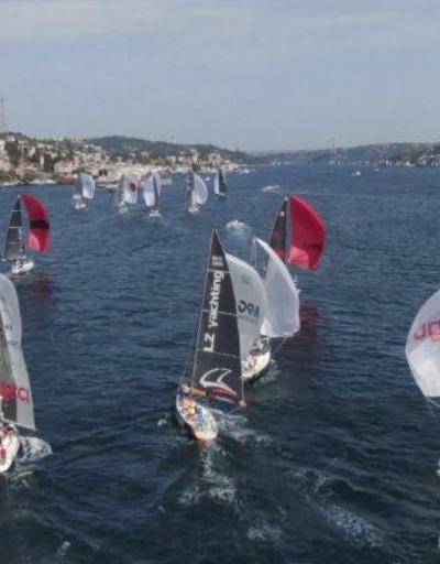 Yelkenli Tekneler İstanbul Boğazında kıyasıya yarıştı