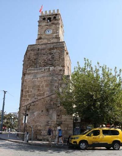 Antalyanın simgesi Saat Kulesine kubbe geliyor