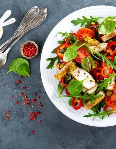 Sağlıklı diye tüketilen salata kilo aldırabilir Nasıl mı