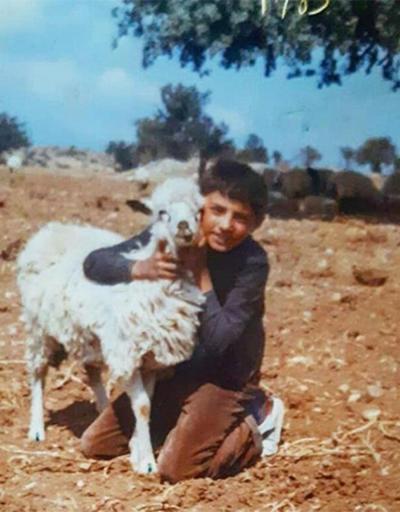 MasterChef Mehmet Yalçınkaya çocukluk fotoğrafını paylaştı