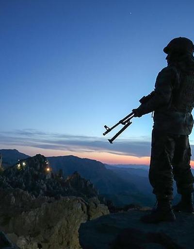 Son dakika.. MSB: 2 terörist etkisiz hale getirildi