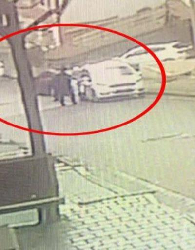 Evden zorla çıkarılan eski eş polis aracına saldırdı | Video